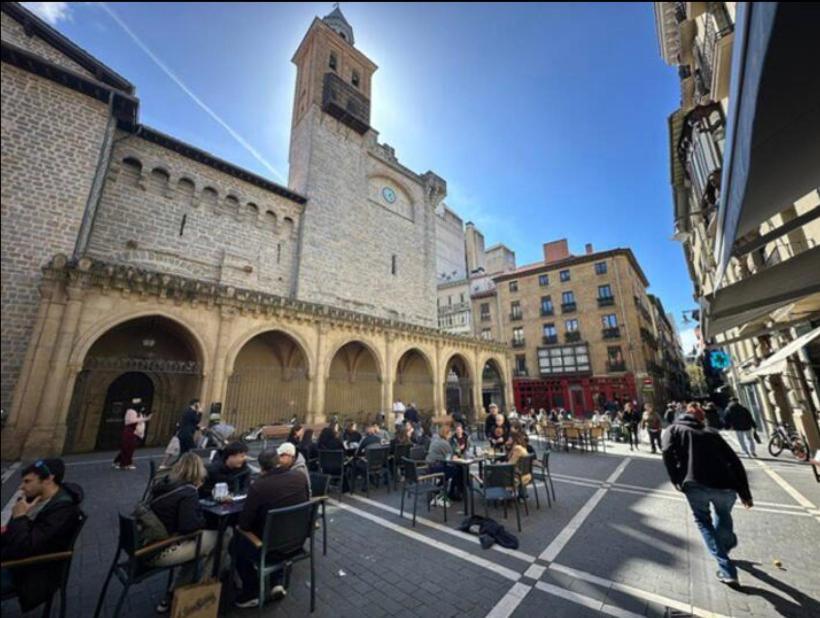 Kilimin Apartment Pamplona Luaran gambar