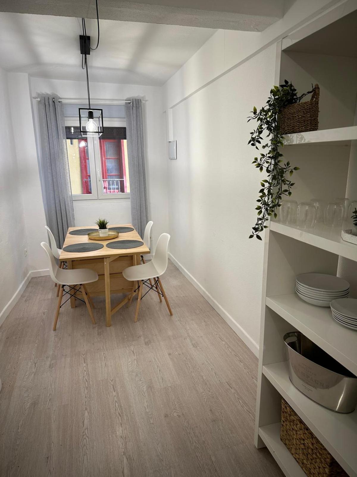 Kilimin Apartment Pamplona Luaran gambar