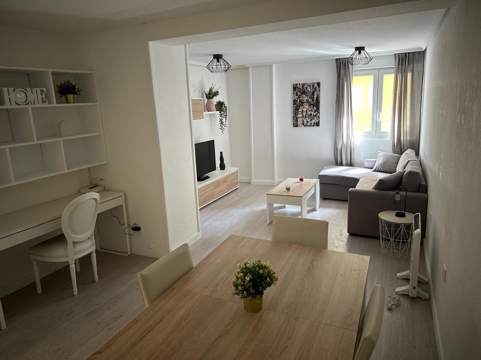 Kilimin Apartment Pamplona Luaran gambar